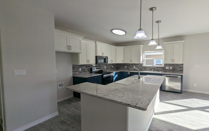 1712 E Ave G, Lampasas, TX 76550, 3 Bedrooms Bedrooms, ,2 BathroomsBathrooms,Residential,For Sale,1712 E Ave G,172723