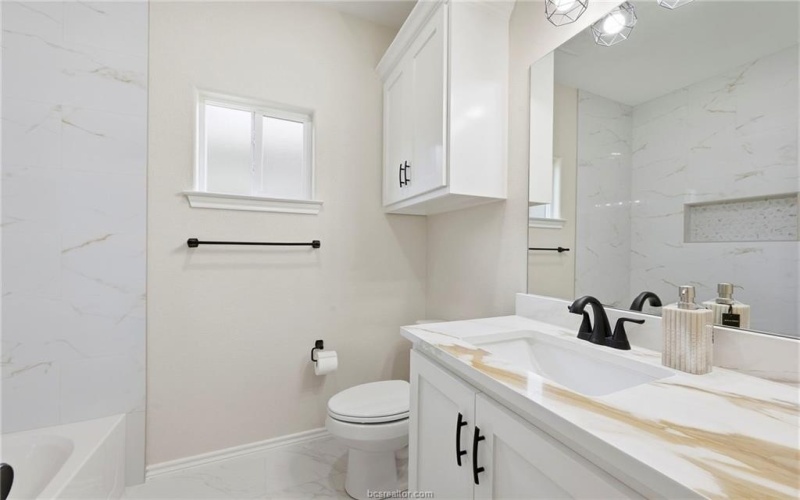 511 Hall Street, Bryan, TX 77803, 3 Habitaciones Habitaciones , ,2 BañosBaños,Residential,En Venta,511 Hall Street,0,25012276