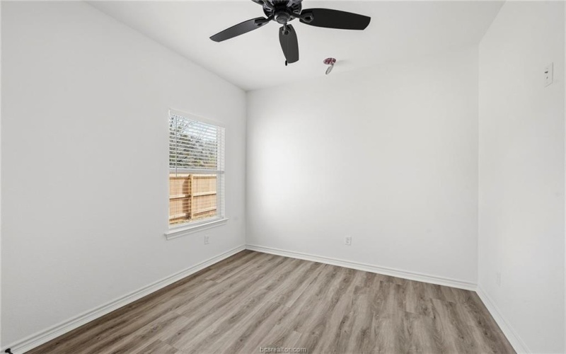 513 Hall Street, Bryan, TX 77803, 3 Habitaciones Habitaciones , ,2 BañosBaños,Residential,En Venta,513 Hall Street,0,25012280