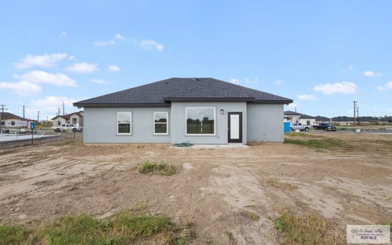 2353 W DORCAS CIRCLE, BROWNSVILLE, TX 78521, 3 Habitaciones Habitaciones , ,2 BañosBaños,Residential,En Venta,2353 W DORCAS CIRCLE,0,29770166