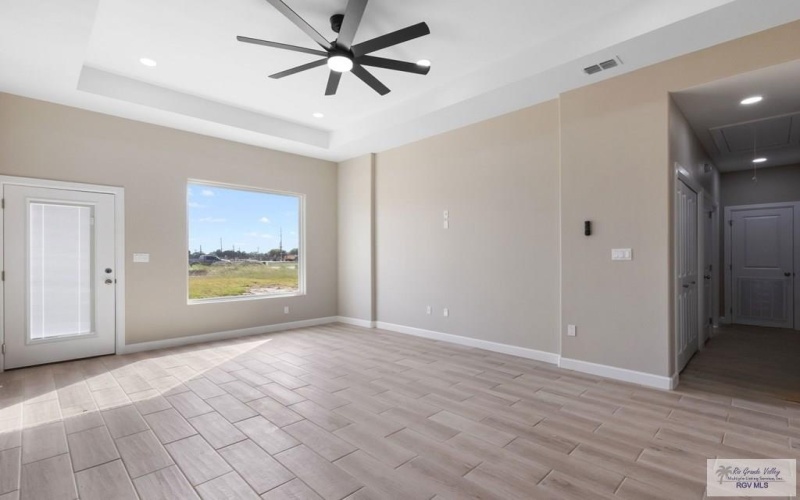 2353 W DORCAS CIRCLE, BROWNSVILLE, TX 78521, 3 Habitaciones Habitaciones , ,2 BañosBaños,Residential,En Venta,2353 W DORCAS CIRCLE,0,29770166