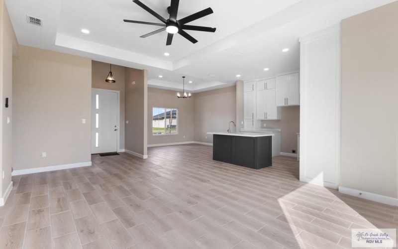 2353 W DORCAS CIRCLE, BROWNSVILLE, TX 78521, 3 Habitaciones Habitaciones , ,2 BañosBaños,Residential,En Venta,2353 W DORCAS CIRCLE,0,29770166