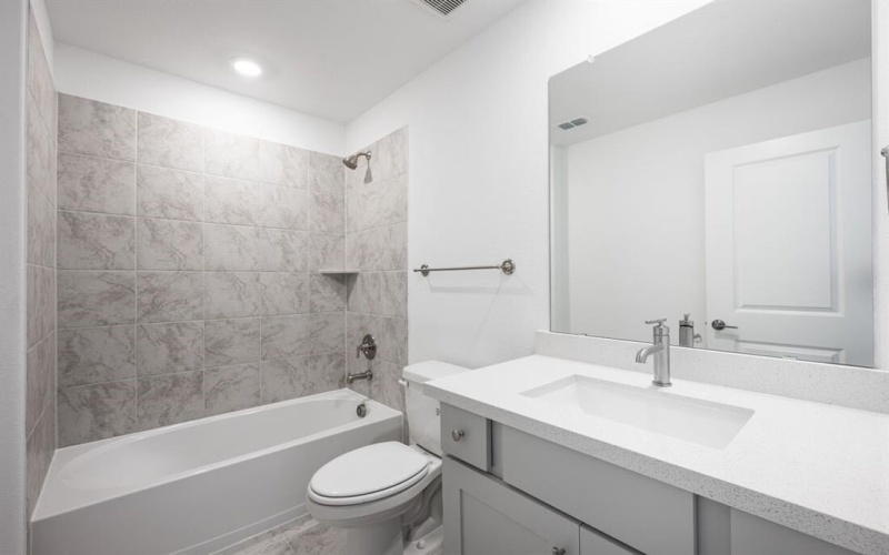 310 Trillium Street, Oak Point, TX 75068, 5 Habitaciones Habitaciones , ,5 BañosBaños,Residential,En Venta,310 Trillium Street,0,20974147