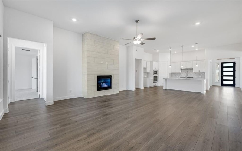 331 Trillium Street, Oak Point, TX 75068, 4 Bedrooms Bedrooms, ,3 BathroomsBathrooms,Residential,For Sale,331 Trillium Street,0,21081475