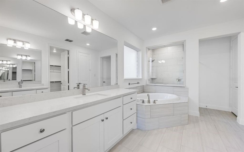 331 Trillium Street, Oak Point, TX 75068, 4 Bedrooms Bedrooms, ,3 BathroomsBathrooms,Residential,For Sale,331 Trillium Street,0,21081475