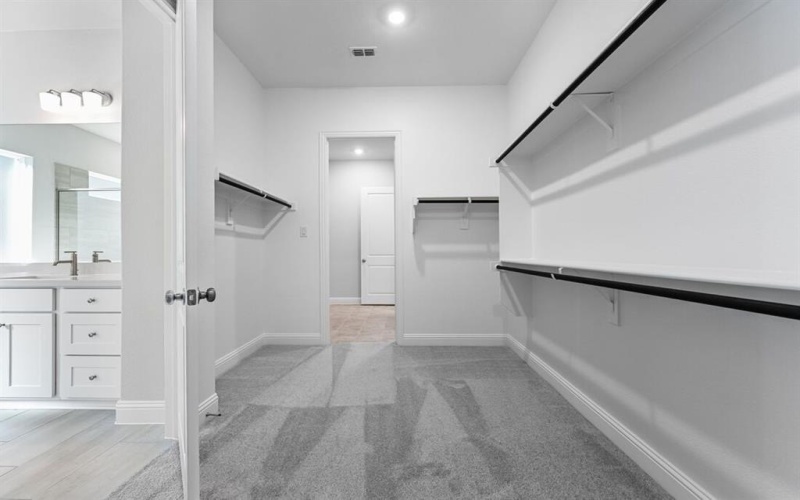 335 Trillium Street, Oak Point, TX 75068, 4 Habitaciones Habitaciones , ,5 BañosBaños,Residential,En Venta,335 Trillium Street,0,21081610