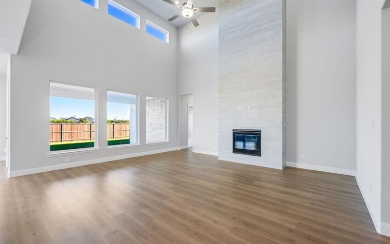 335 Trillium Street, Oak Point, TX 75068, 4 Habitaciones Habitaciones , ,5 BañosBaños,Residential,En Venta,335 Trillium Street,0,21081610