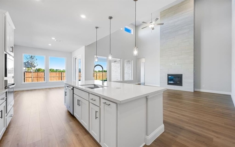 335 Trillium Street, Oak Point, TX 75068, 4 Habitaciones Habitaciones , ,5 BañosBaños,Residential,En Venta,335 Trillium Street,0,21081610