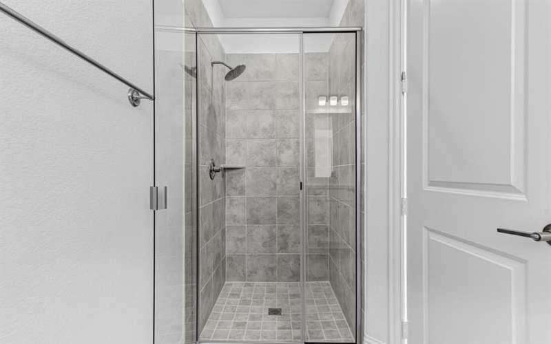 327 Trillium Street, Oak Point, TX 75068, 5 Habitaciones Habitaciones , ,5 BañosBaños,Residential,En Venta,327 Trillium Street,0,21081660