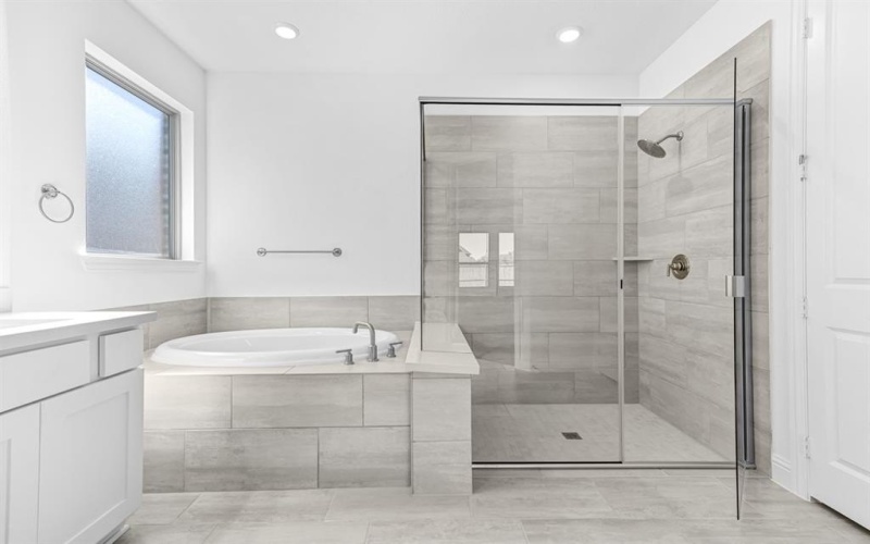 327 Trillium Street, Oak Point, TX 75068, 5 Habitaciones Habitaciones , ,5 BañosBaños,Residential,En Venta,327 Trillium Street,0,21081660