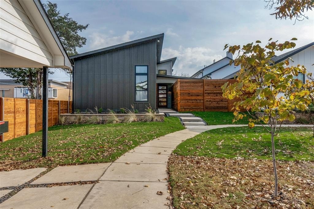 2103 Autumn Sage Place, Dallas, TX 75228, 5 Bedrooms Bedrooms, ,3 BathroomsBathrooms,Residential,For Sale,2103 Autumn Sage Place,0,21087925