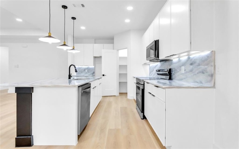 510 Howard Street, Royse City, TX 75189, 4 Bedrooms Bedrooms, ,2 BathroomsBathrooms,Residential,For Sale,510 Howard Street,0,21092091