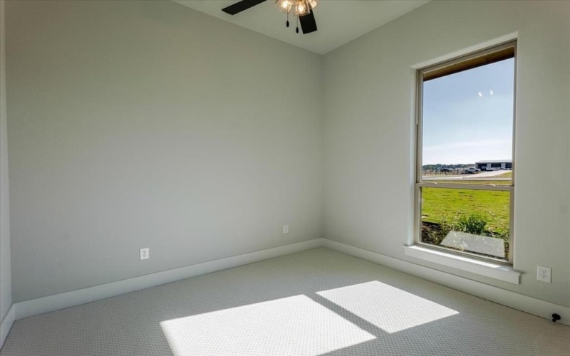 1017 Paradise Parkway, Poolville, TX 76487, 4 Bedrooms Bedrooms, ,2 BathroomsBathrooms,Residential,For Sale,1017 Paradise Parkway,0,21095655