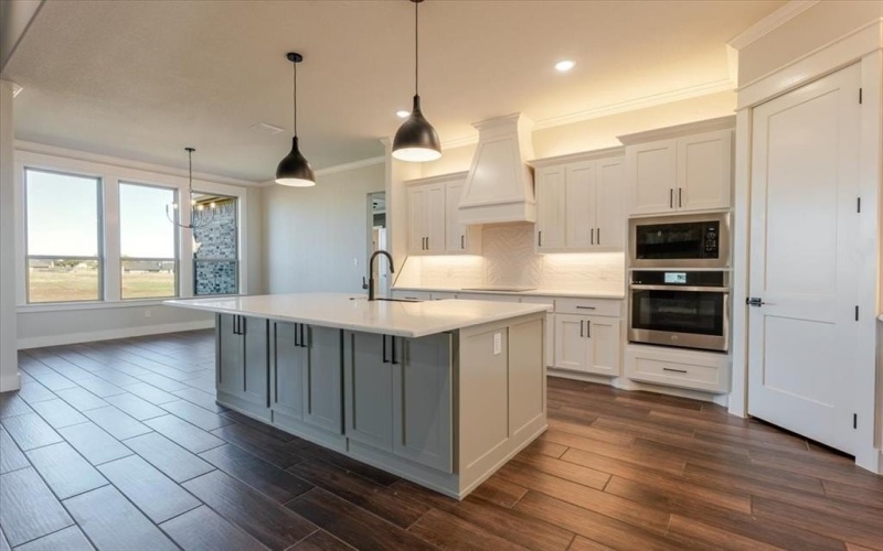 1017 Paradise Parkway, Poolville, TX 76487, 4 Bedrooms Bedrooms, ,2 BathroomsBathrooms,Residential,For Sale,1017 Paradise Parkway,0,21095655