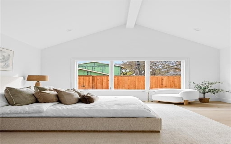 6454 Kenwood Avenue, Dallas, TX 75214, 5 Bedrooms Bedrooms, ,6 BathroomsBathrooms,Residential,For Sale,6454 Kenwood Avenue,0,21099597