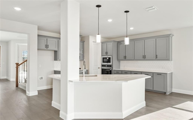 8 Grouse Circle, Sanger, TX 76266, 4 Bedrooms Bedrooms, ,3 BathroomsBathrooms,Residential,For Sale,8 Grouse Circle,0,21101031