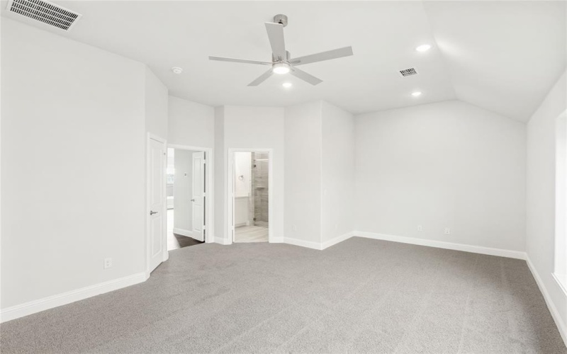 6 Grouse Circle, Sanger, TX 76266, 4 Bedrooms Bedrooms, ,3 BathroomsBathrooms,Residential,For Sale,6 Grouse Circle,0,21101045