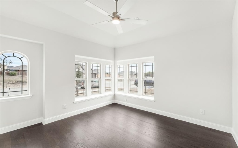 6 Grouse Circle, Sanger, TX 76266, 4 Bedrooms Bedrooms, ,3 BathroomsBathrooms,Residential,For Sale,6 Grouse Circle,0,21101045