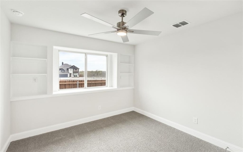 5 Grouse Circle, Sanger, TX 76266, 4 Bedrooms Bedrooms, ,3 BathroomsBathrooms,Residential,For Sale,5 Grouse Circle,0,21101065