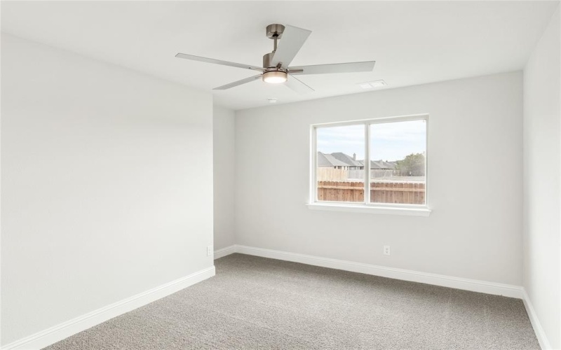 5 Grouse Circle, Sanger, TX 76266, 4 Bedrooms Bedrooms, ,3 BathroomsBathrooms,Residential,For Sale,5 Grouse Circle,0,21101065