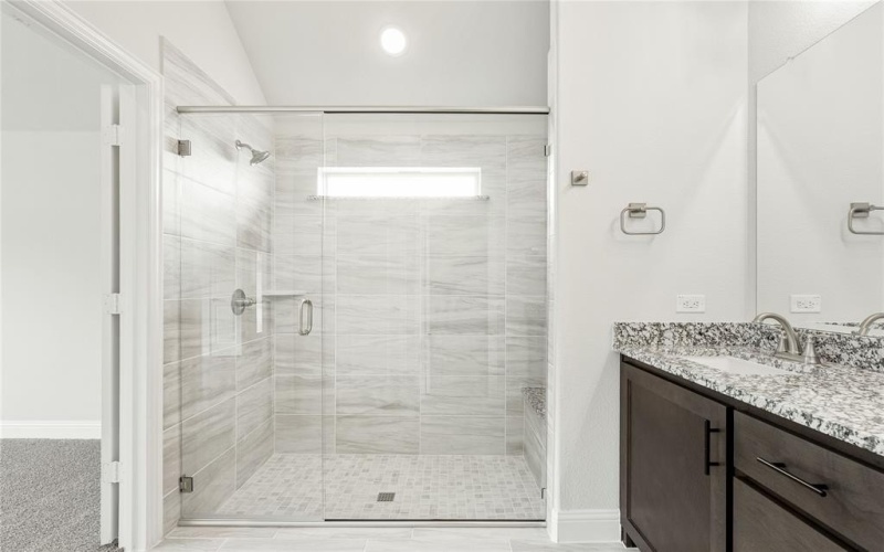 5 Grouse Circle, Sanger, TX 76266, 4 Bedrooms Bedrooms, ,3 BathroomsBathrooms,Residential,For Sale,5 Grouse Circle,0,21101065