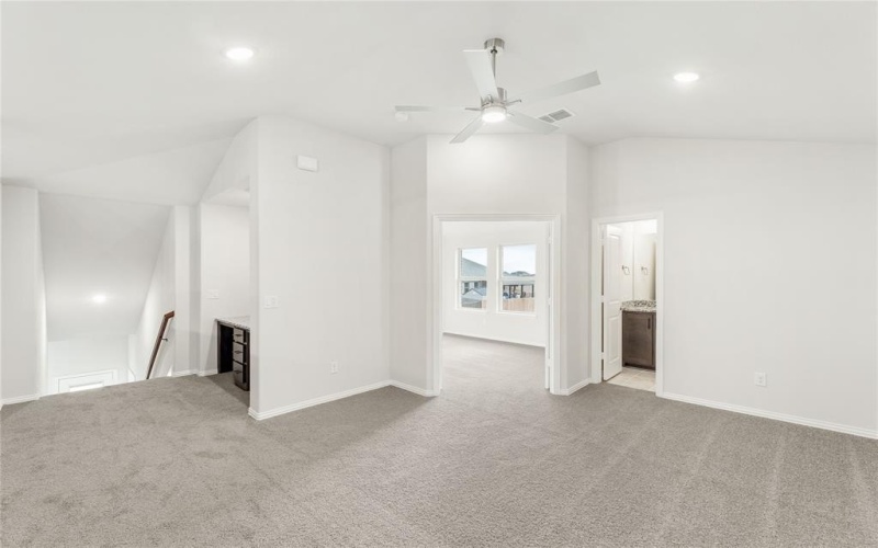 5 Grouse Circle, Sanger, TX 76266, 4 Bedrooms Bedrooms, ,3 BathroomsBathrooms,Residential,For Sale,5 Grouse Circle,0,21101065