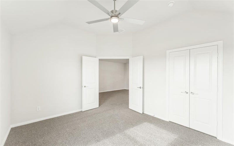 5 Grouse Circle, Sanger, TX 76266, 4 Bedrooms Bedrooms, ,3 BathroomsBathrooms,Residential,For Sale,5 Grouse Circle,0,21101065