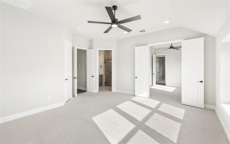 9 Grouse Circle, Sanger, TX 76266, 4 Bedrooms Bedrooms, ,2 BathroomsBathrooms,Residential,For Sale,9 Grouse Circle,0,21101084