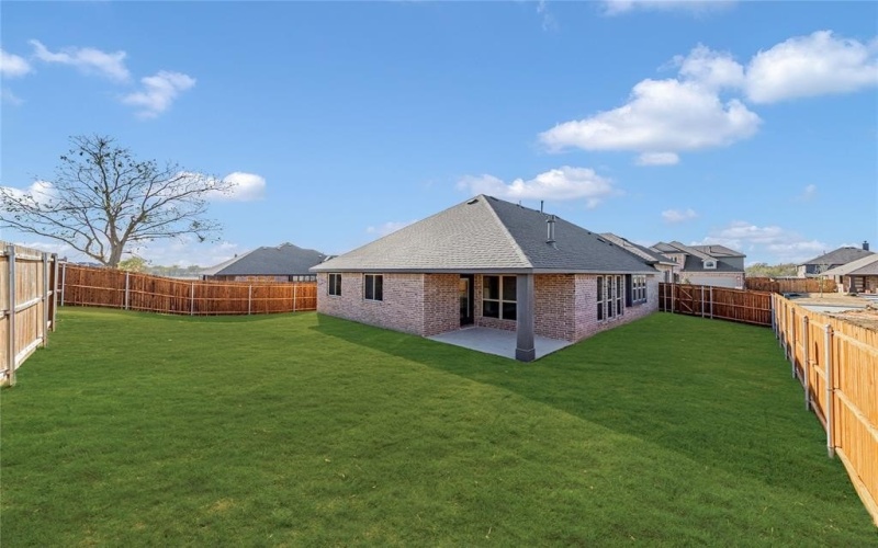 9 Grouse Circle, Sanger, TX 76266, 4 Bedrooms Bedrooms, ,2 BathroomsBathrooms,Residential,For Sale,9 Grouse Circle,0,21101084