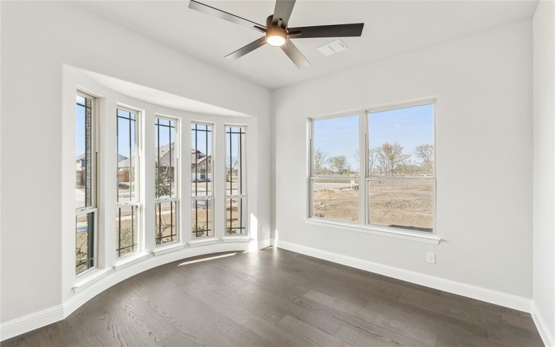 9 Grouse Circle, Sanger, TX 76266, 4 Bedrooms Bedrooms, ,2 BathroomsBathrooms,Residential,For Sale,9 Grouse Circle,0,21101084