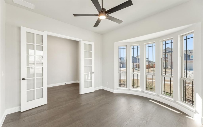 9 Grouse Circle, Sanger, TX 76266, 4 Bedrooms Bedrooms, ,2 BathroomsBathrooms,Residential,For Sale,9 Grouse Circle,0,21101084