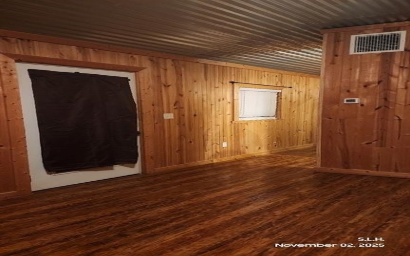 1250 County Road 4120, Bonham, TX 75418, 1 Dormitorio Habitaciones , ,1 BañoBaños,Residential,En Venta,1250 County Road 4120,0,21104275