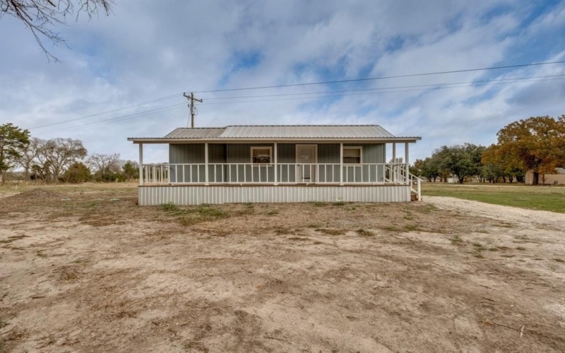 1250 County Road 4120, Bonham, TX 75418, 1 Dormitorio Habitaciones , ,1 BañoBaños,Residential,En Venta,1250 County Road 4120,0,21104275