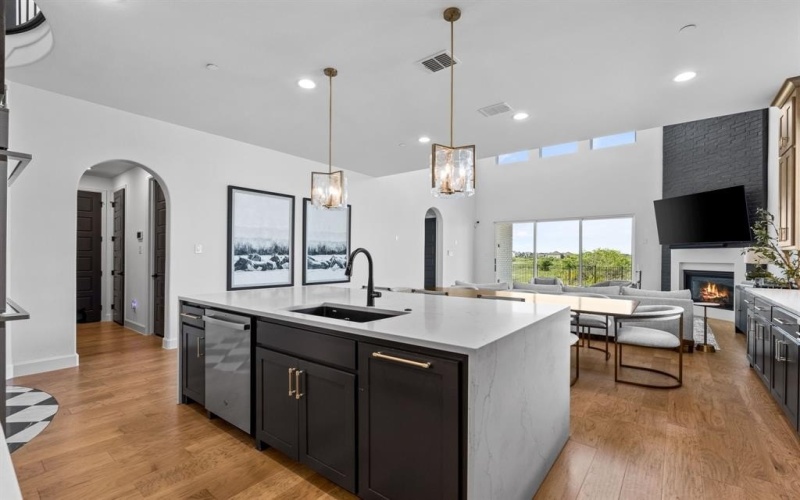 8736 Edgewater Drive, The Colony, TX 75056, 5 Bedrooms Bedrooms, ,6 BathroomsBathrooms,Residential,For Sale,8736 Edgewater Drive,0,21111263