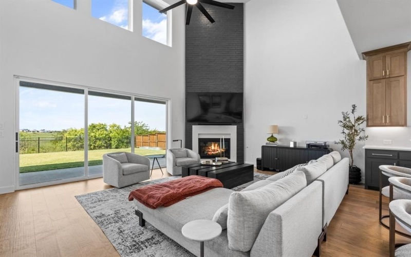 8736 Edgewater Drive, The Colony, TX 75056, 5 Bedrooms Bedrooms, ,6 BathroomsBathrooms,Residential,For Sale,8736 Edgewater Drive,0,21111263