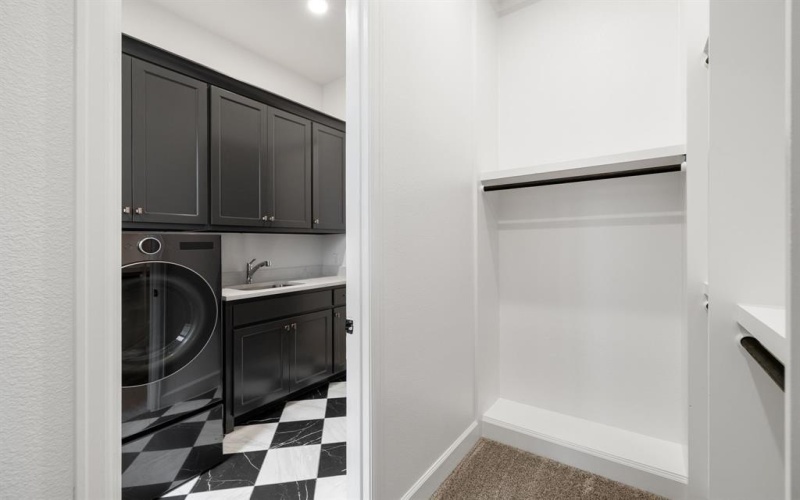 8724 Edgewater Drive, The Colony, TX 75056, 4 Bedrooms Bedrooms, ,3 BathroomsBathrooms,Residential,For Sale,8724 Edgewater Drive,0,21111298