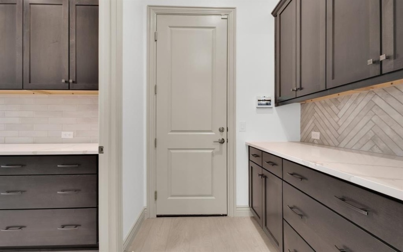 10309 Drinkwater Drive, Denton, TX 76207, 2 Bedrooms Bedrooms, ,2 BathroomsBathrooms,Residential,For Sale,10309 Drinkwater Drive,0,21111882