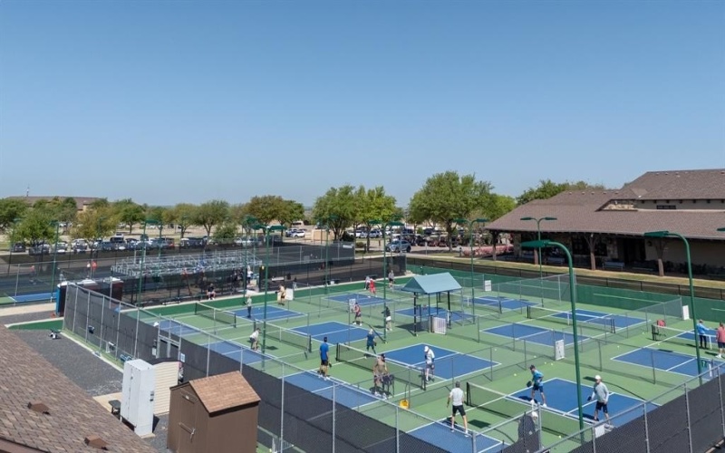 10309 Drinkwater Drive, Denton, TX 76207, 2 Bedrooms Bedrooms, ,2 BathroomsBathrooms,Residential,For Sale,10309 Drinkwater Drive,0,21111882