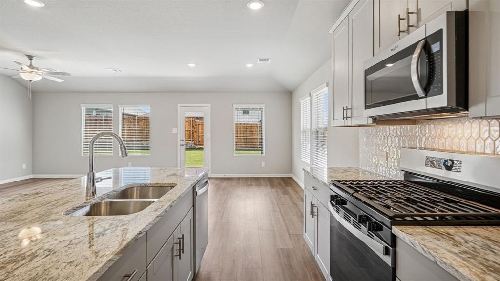 413 Midnight Oak Drive, McKinney, TX 75069, 4 Habitaciones Habitaciones , ,3 BañosBaños,Residential,En Venta,413 Midnight Oak Drive,0,21114174