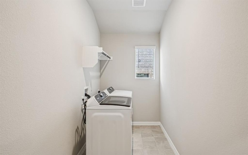 413 Midnight Oak Drive, McKinney, TX 75069, 4 Habitaciones Habitaciones , ,3 BañosBaños,Residential,En Venta,413 Midnight Oak Drive,0,21114174