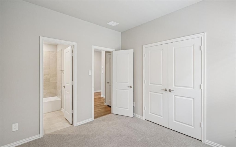 413 Midnight Oak Drive, McKinney, TX 75069, 4 Habitaciones Habitaciones , ,3 BañosBaños,Residential,En Venta,413 Midnight Oak Drive,0,21114174