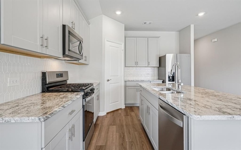 413 Midnight Oak Drive, McKinney, TX 75069, 4 Habitaciones Habitaciones , ,3 BañosBaños,Residential,En Venta,413 Midnight Oak Drive,0,21114174