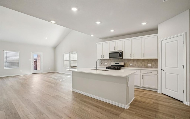 411 Midnight Oak Drive, McKinney, TX 75069, 5 Bedrooms Bedrooms, ,3 BathroomsBathrooms,Residential,For Sale,411 Midnight Oak Drive,0,21114175