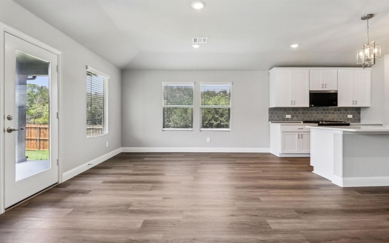 407 Midnight Oak Drive, McKinney, TX 75069, 4 Habitaciones Habitaciones , ,3 BañosBaños,Residential,En Venta,407 Midnight Oak Drive,0,21114178