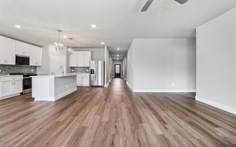 407 Midnight Oak Drive, McKinney, TX 75069, 4 Habitaciones Habitaciones , ,3 BañosBaños,Residential,En Venta,407 Midnight Oak Drive,0,21114178