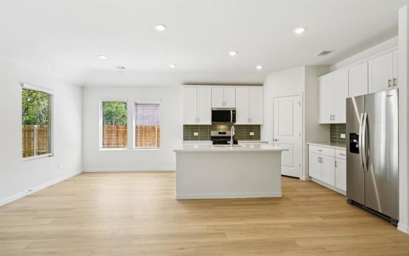 901 Buffalo Drive, Lowry Crossing, TX 75069, 4 Bedrooms Bedrooms, ,3 BathroomsBathrooms,Residential,For Sale,901 Buffalo Drive,0,21114179