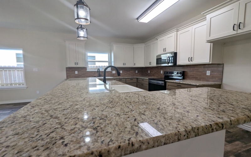 1714 E Ave G, Lampasas, TX 76550, 3 Bedrooms Bedrooms, ,2 BathroomsBathrooms,Residential,For Sale,1714 E Ave G,172735