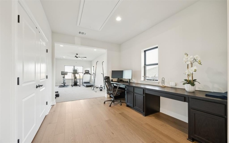 14374 Hiseville Court, Frisco, TX 75033, 5 Bedrooms Bedrooms, ,6 BathroomsBathrooms,Residential,For Sale,14374 Hiseville Court,0,21117275