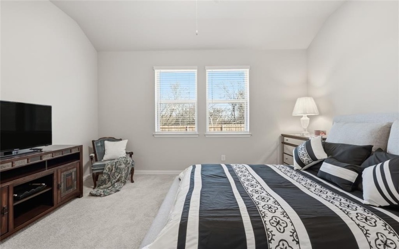 5516 Candlewood Drive, Denton, TX 76207, 3 Bedrooms Bedrooms, ,2 BathroomsBathrooms,Residential,For Sale,5516 Candlewood Drive,0,21117390