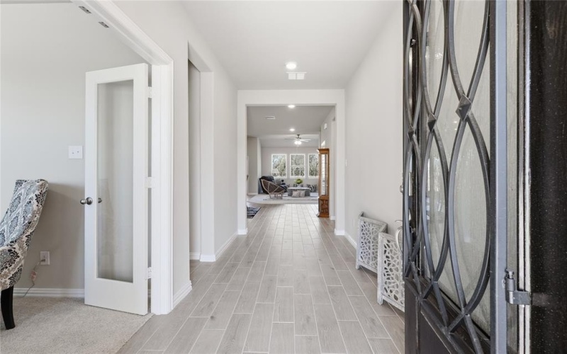 5516 Candlewood Drive, Denton, TX 76207, 3 Bedrooms Bedrooms, ,2 BathroomsBathrooms,Residential,For Sale,5516 Candlewood Drive,0,21117390